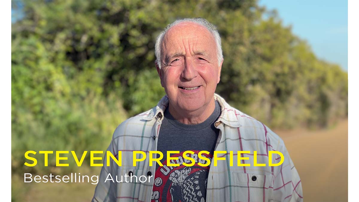 DVIDS - Images - Steven Pressfield book signing [Image 2 of 3]